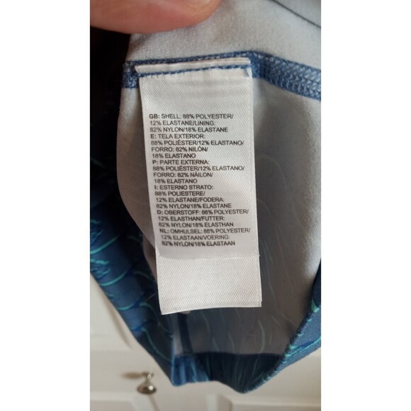 The North Face blue textured cross back lined inner active tank - Picture 4 of 6